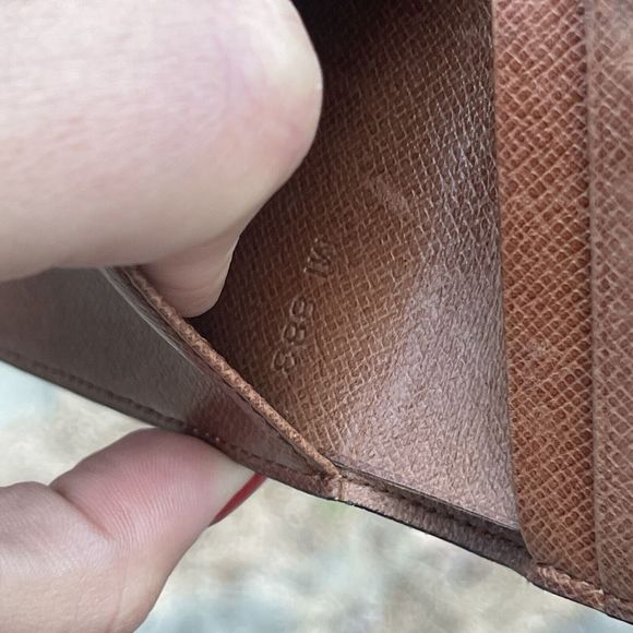Louis Vuitton Vintage Monogram Bifold Wallet - Picture 12 of 12